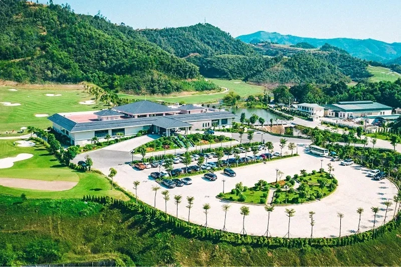 SÂN GOLF KỲ SƠN MOTANÃ